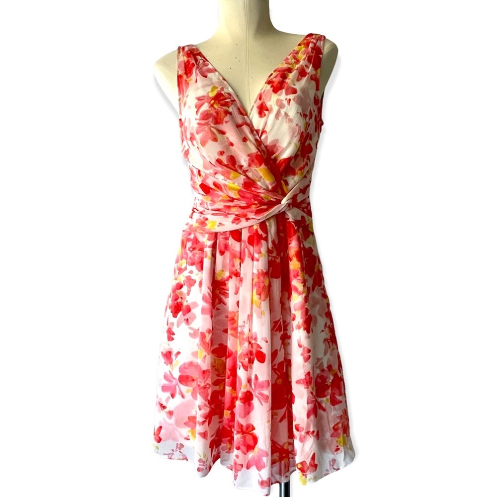 Ann Taylor Women's Sunmer Dress Floral Print Size 0